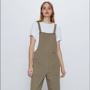Zara fashionable overalls